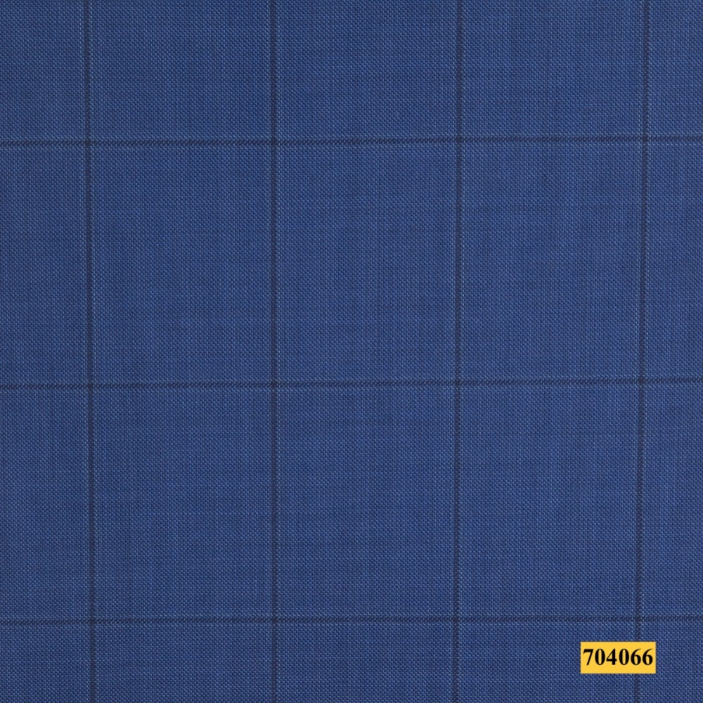 704066